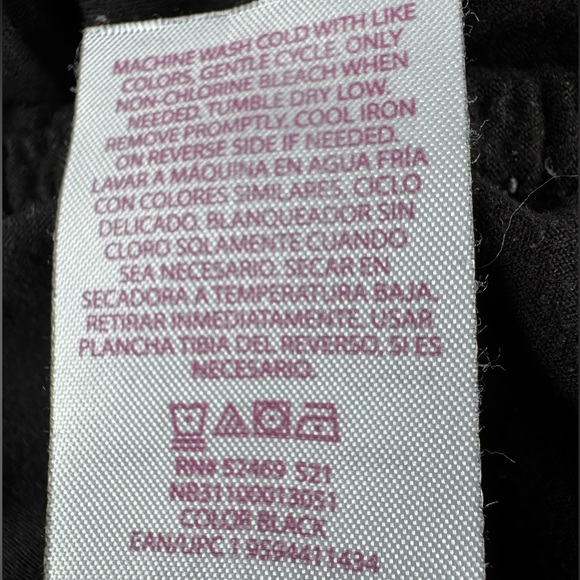 No Boundaries Black Leggings with Lace-Up Detail - Picture 5 of 5